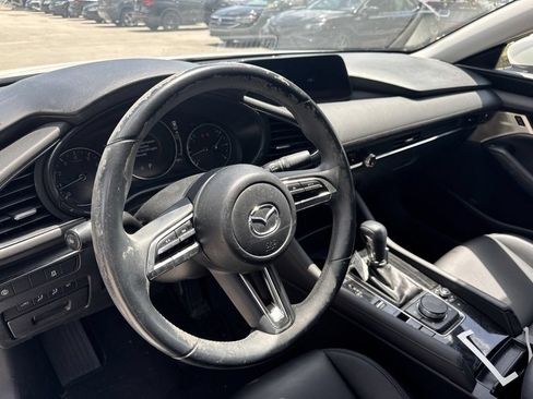 Used 2019 MAZDA MAZDA3 AWD Sedan w/ Preferred Package image 9