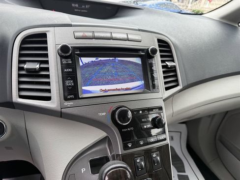 Used 2013 Toyota Venza LE image 17