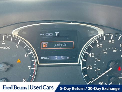 Used 2019 Nissan Pathfinder Platinum image 13