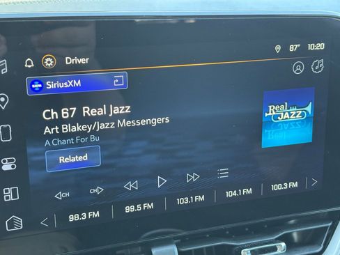 Used 2025 Chevrolet Equinox LT image 21