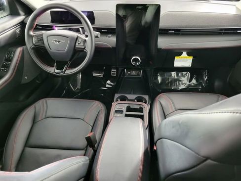 Used 2025 Ford Mustang Mach-E Premium w/ Sport Appearance Package image 32