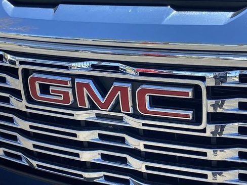 Used 2022 GMC Sierra 1500 Denali w/ Denali Reserve Package AWD/4WD image 27