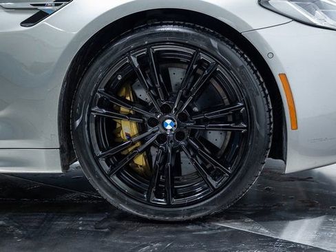 Used 2022 BMW M5 w/ Executive Package image 25