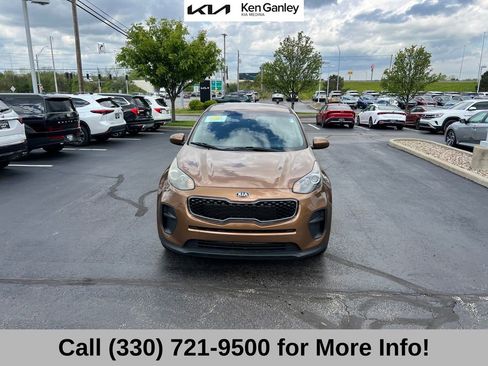 Used 2018 Kia Sportage LX FWD image 4