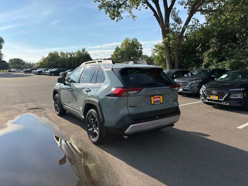 Used 2022 Toyota RAV4 Adventure w/ Convenience Package AWD/4WD image 3