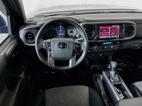 Certified 2023 Toyota Tacoma TRD Off-Road AWD/4WD image 19