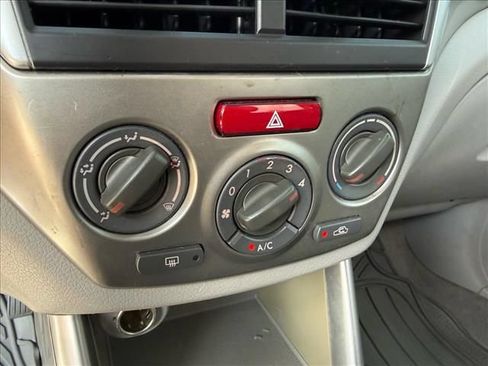 Used 2010 Subaru Forester 2.5X AWD/4WD image 11