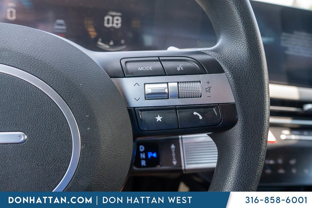 Used 2025 Hyundai Sonata SEL FWD image 12