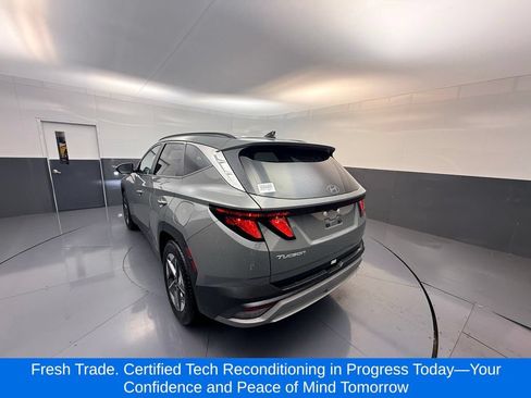 Used 2025 Hyundai Tucson SEL FWD image 4