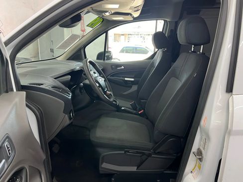Used 2019 Ford Transit Connect XLT image 12