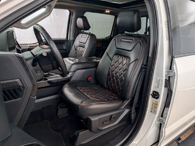 Used 2019 Ford F150 Lariat w/ Equipment Group 502A Luxury AWD/4WD image 20
