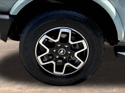 Certified 2024 Ford Bronco Outer Banks AWD/4WD image 35