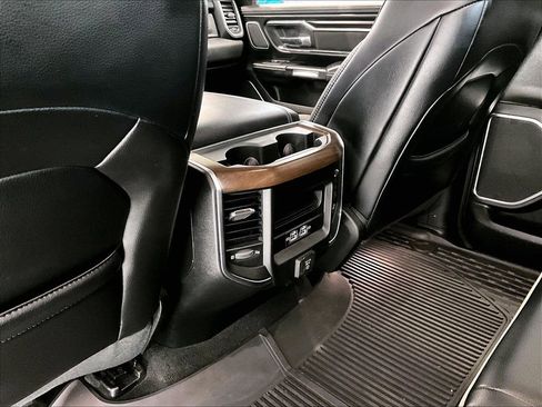 Used 2022 RAM 1500 Laramie image 25