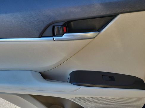 Used 2024 Toyota Camry LE image 8