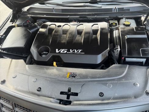 Used 2014 Cadillac XTS Luxury w/ Driver Awareness Package image 18