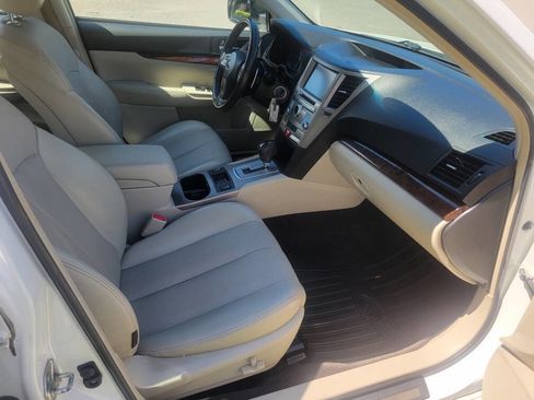 Used 2013 Subaru Legacy 3.6R Limited image 12
