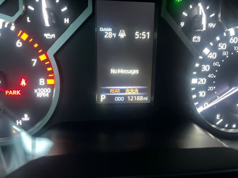 Certified 2025 Toyota Tundra SR5 w/ SR5 Convenience Package image 18