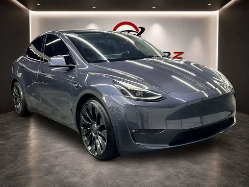 Used 2022 Tesla Model Y Performance AWD/4WD image 1