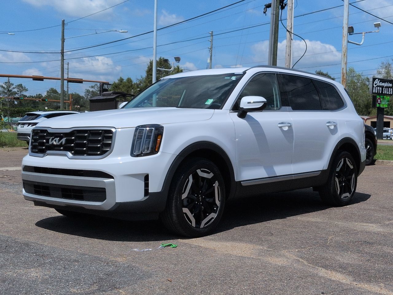 Used 2024 Kia Telluride S w/ S Sunroof Package FWD image 1