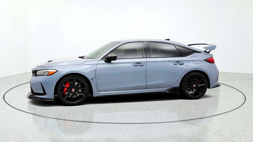 Used 2023 Honda Civic Type R image 8
