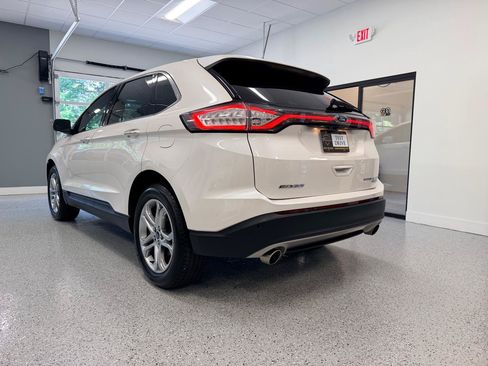Used 2017 Ford Edge Titanium w/ Equipment Group 301A FWD image 6