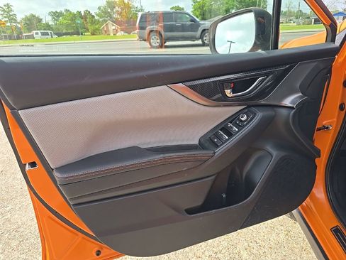 Used 2018 Subaru Crosstrek 2.0i Limited AWD/4WD image 34