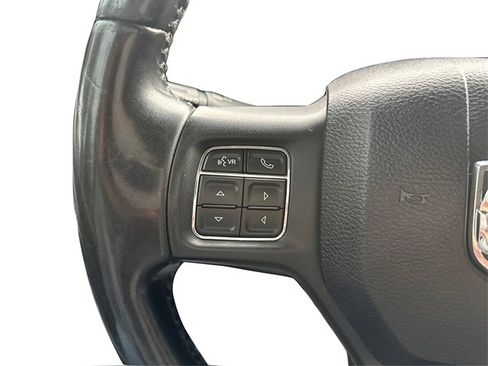 Used 2018 RAM 1500 Big Horn image 35