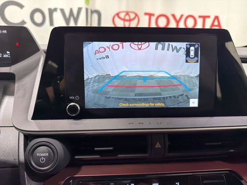 Used 2026 Toyota Prius Plug-In Hybrid image 30