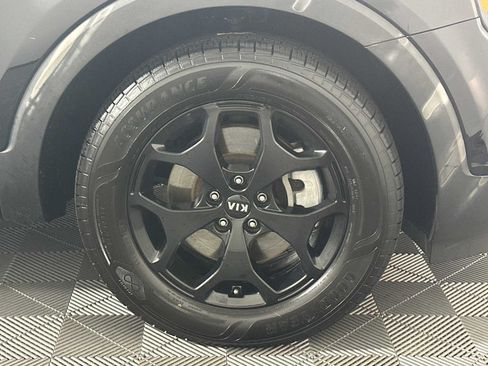 Used 2020 Kia Telluride EX FWD image 14