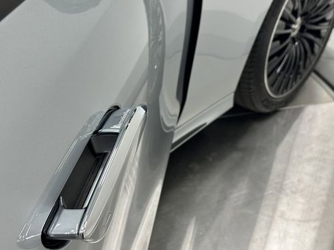 Used 2025 Mercedes-Benz E 350 Sedan image 14