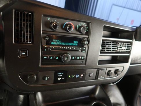 Used 2020 Chevrolet Express 2500 Extended w/ Communications Package image 25