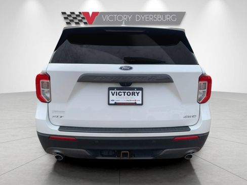 Used 2022 Ford Explorer XLT w/ Equipment Group 202A AWD/4WD image 5