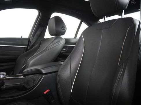 Used 2016 BMW 328i Sedan RWD image 3