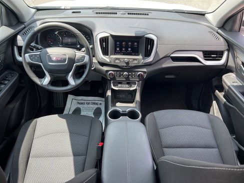 Used 2023 GMC Terrain SLE w/ Driver Convenience Package FWD image 27