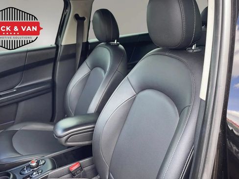 Used 2020 MINI Cooper Countryman FWD image 29