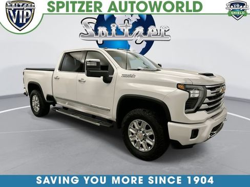 Used 2024 Chevrolet Silverado 2500 High Country w/ High Country Premium Package AWD/4WD image 1
