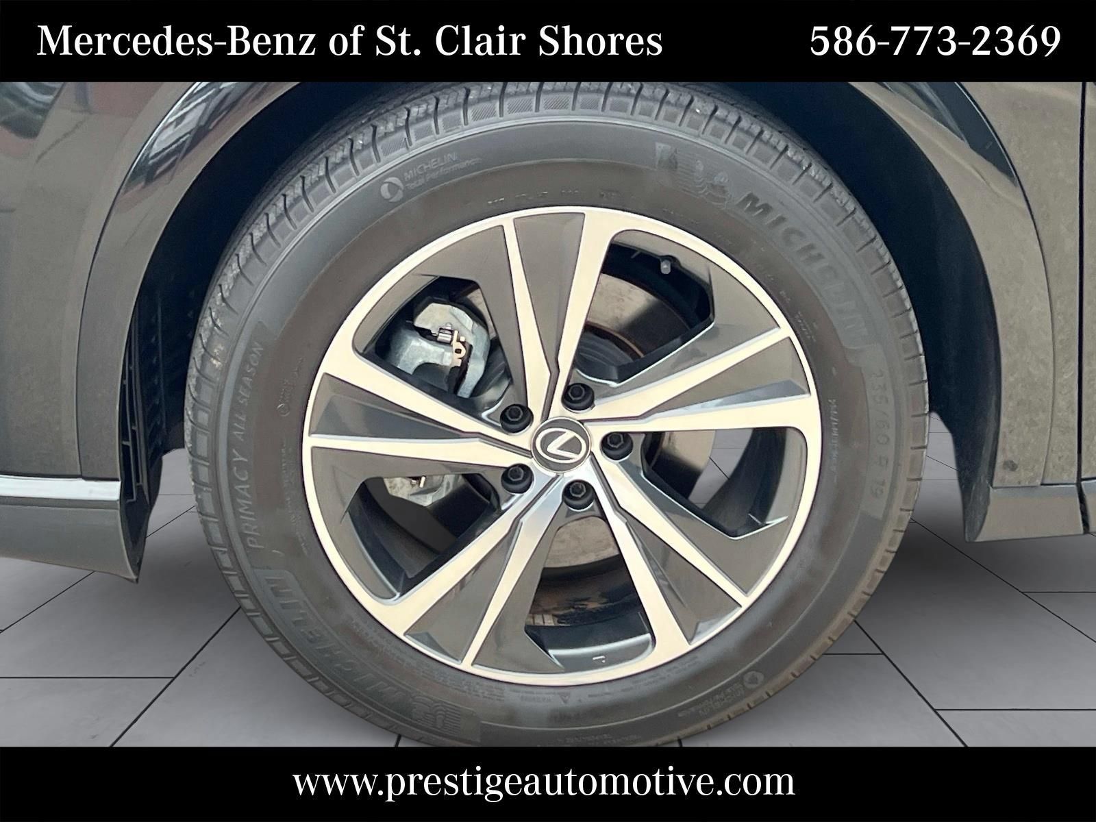 Used 2024 Lexus RX 350 FWD w/ Technology Package image 12