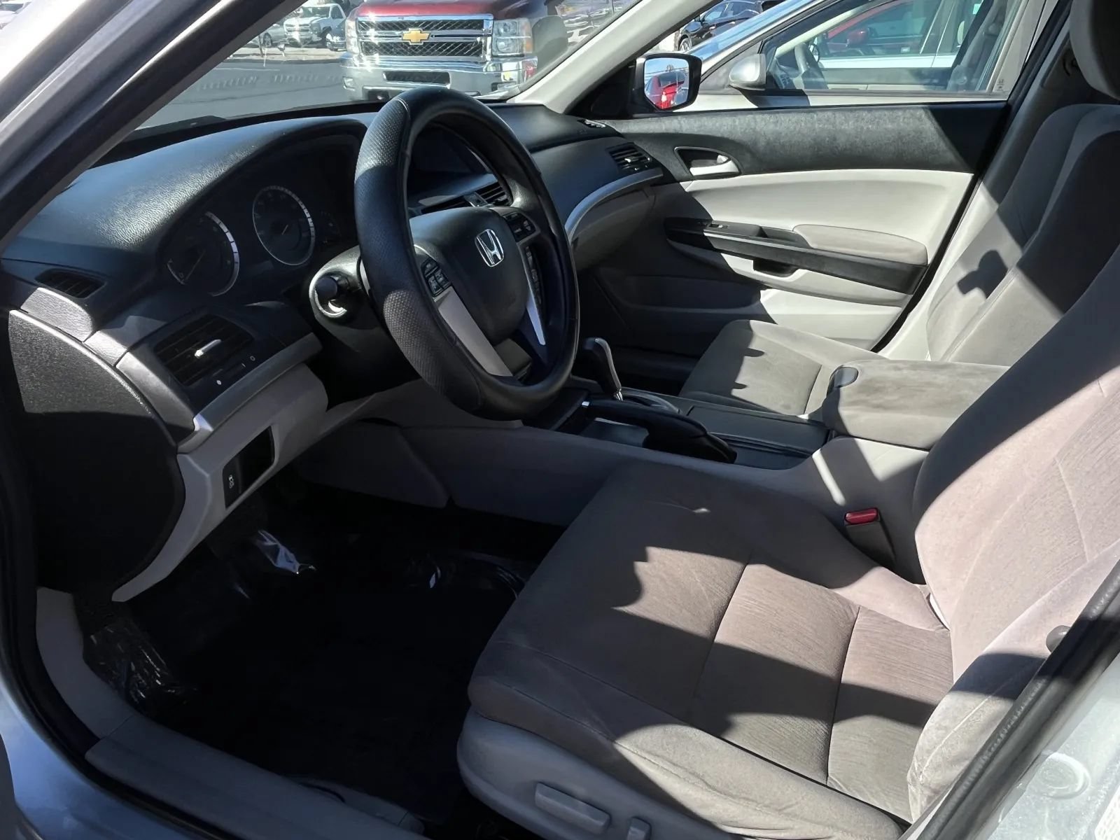 Used 2012 Honda Accord LX image 6