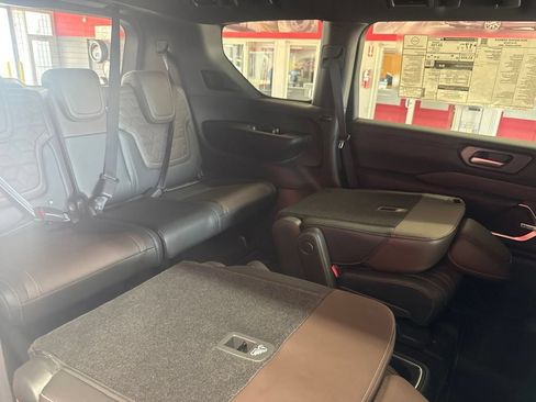New 2026 Nissan Armada Platinum AWD/4WD image 32