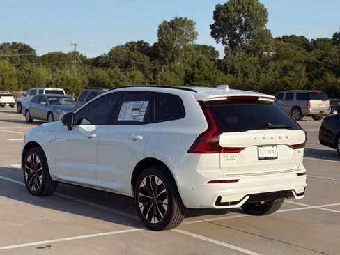 New 2026 Volvo XC60 T8 Plus w/ Protection Package Premier image 5