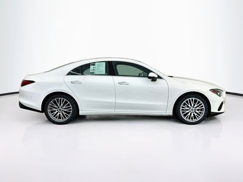 Used 2025 Mercedes-Benz CLA 250 4MATIC image 10