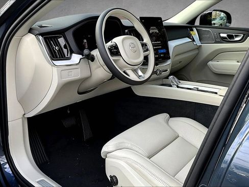 New 2026 Volvo XC60 B5 Ultra w/ Protection Package Premier AWD/4WD image 7