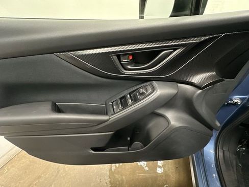 Certified 2021 Subaru Crosstrek 2.0i image 16