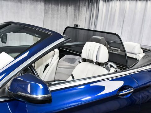 Used 2018 BMW 650i xDrive Convertible w/ Executive Package AWD/4WD image 68