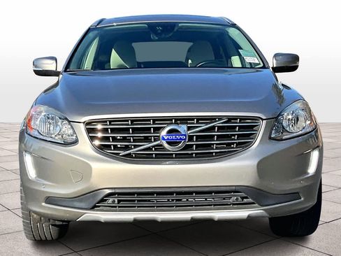 Used 2016 Volvo XC60 T5 Premier image 3