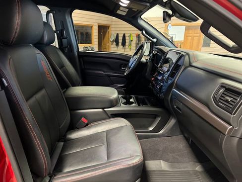Used 2023 Nissan Titan PRO-4X w/ Pro-4x Convenience Package image 35