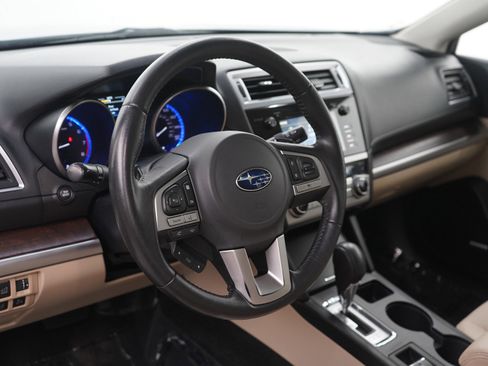 Used 2015 Subaru Outback 3.6R Limited image 21