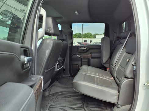 Used 2021 GMC Sierra 3500 Denali w/ Denali Ultimate Package AWD/4WD image 31