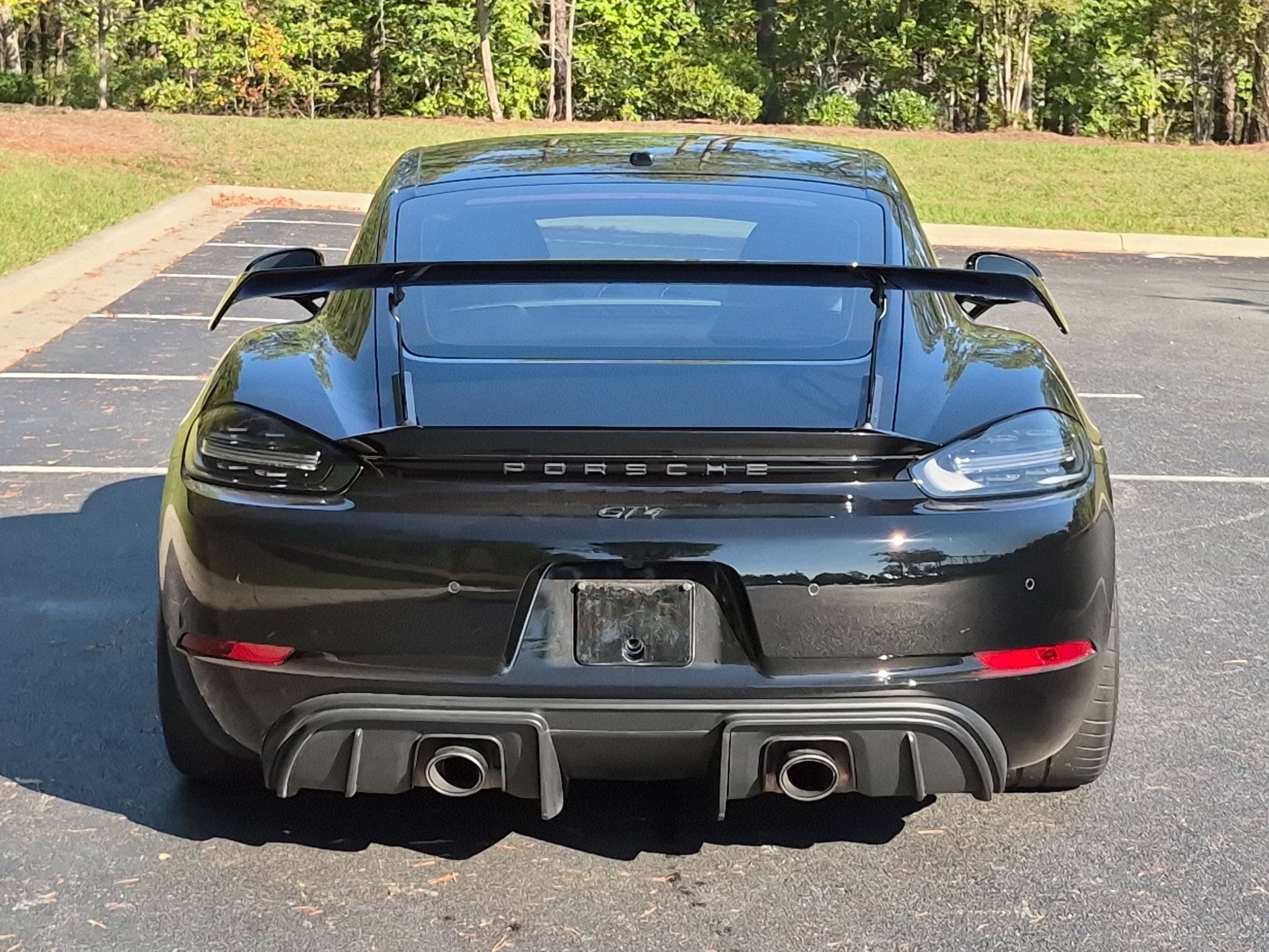 Certified 2020 Porsche 718 Cayman GT4 RWD image 23