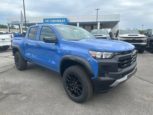 New 2026 Chevrolet Colorado Trail Boss AWD/4WD image 1